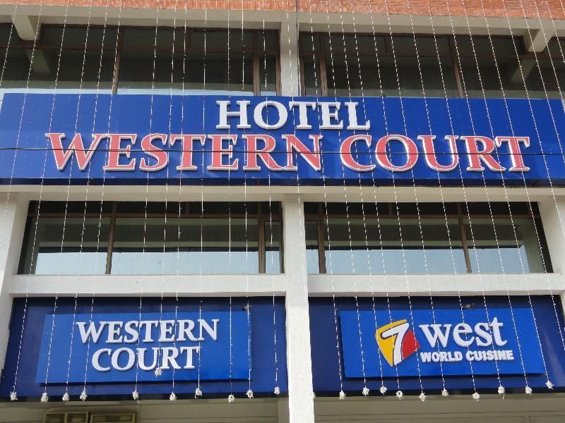 Western Court Chandīgarh Eksteriør bilde